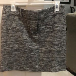 Black and white loft skirt